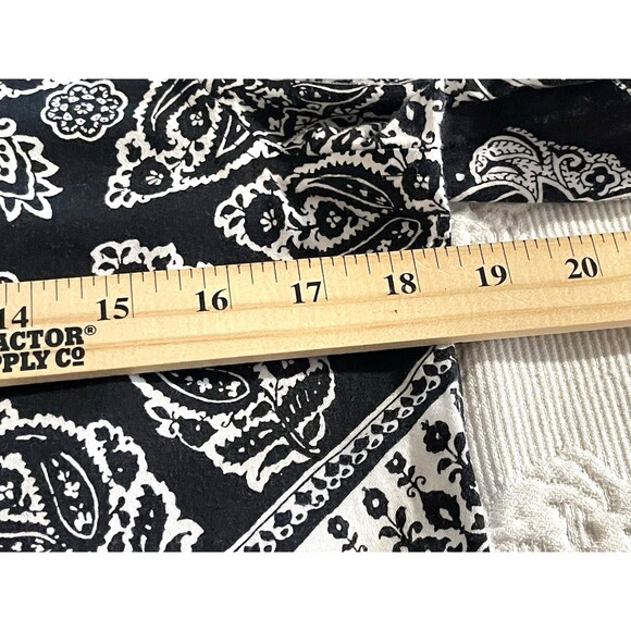 Chaps No Iron Paisley Flip Cuff Shirt LS Button 100% Cotton Ladies Size M - Picture 4 of 11